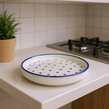 8 inch Classic Plate ( Glossy Off-White with Blue Hearts )