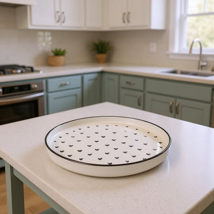 10 inch Classic Plate ( Glossy Off-White with Black Hearts )