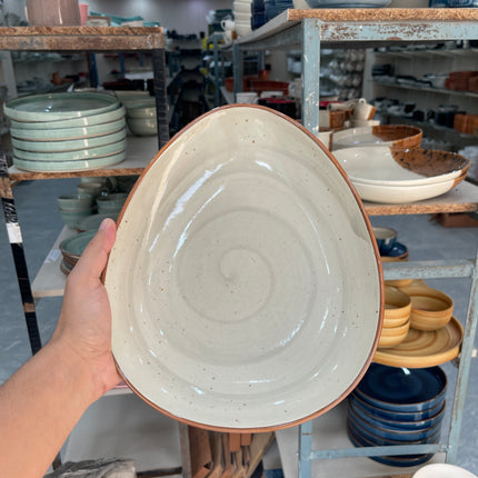 Leftover 11"x9" Triangular Platter ( Grey Colorline )