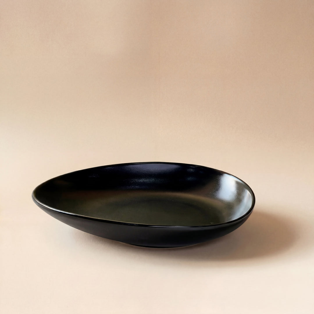 11"x9" Triangular Platter ( Noir )