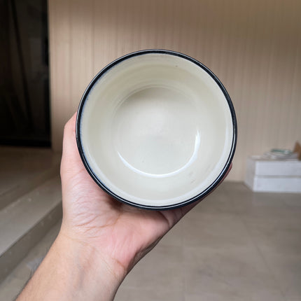 Leftover 4.5 inch Single Serving Bowl ( Glossy Off-White with Black Hearts )