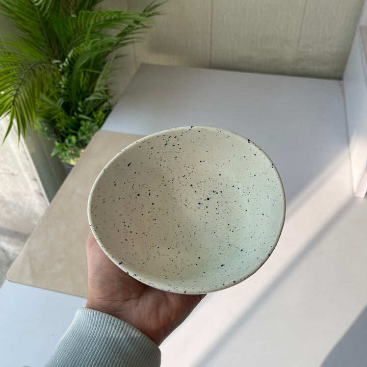 Leftover 6 inch Curved Bowl ( Snow Onyx )