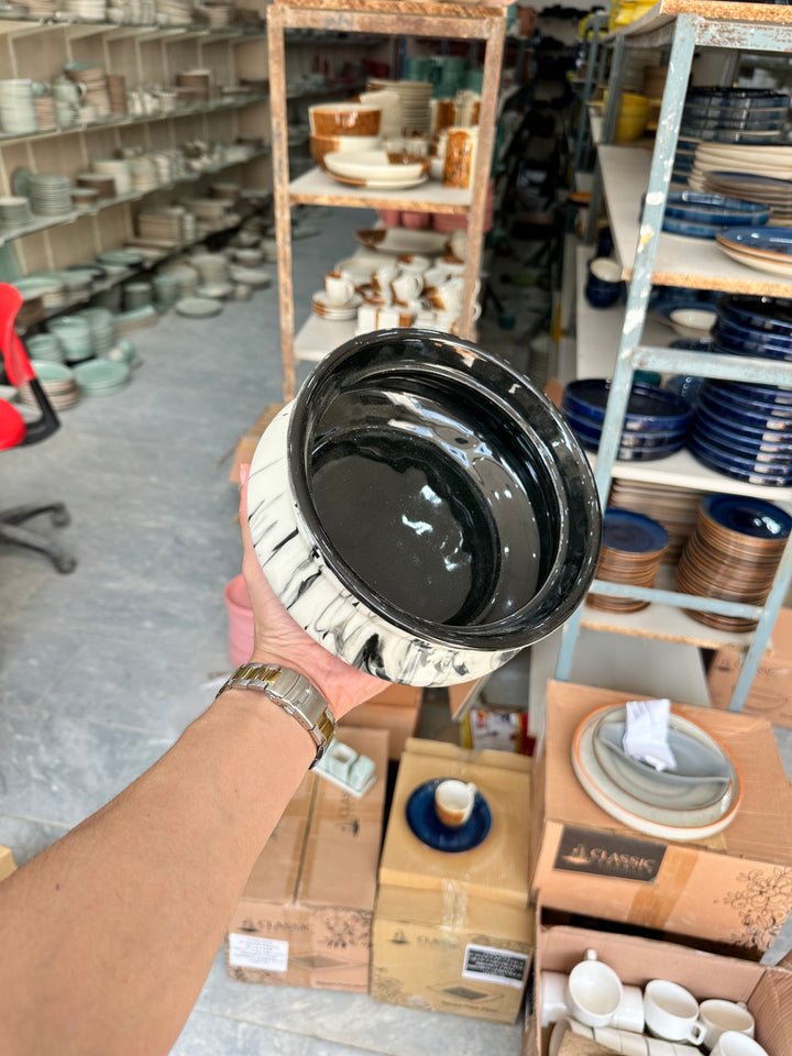 Leftover 8 inch Handi ( Black Marble )