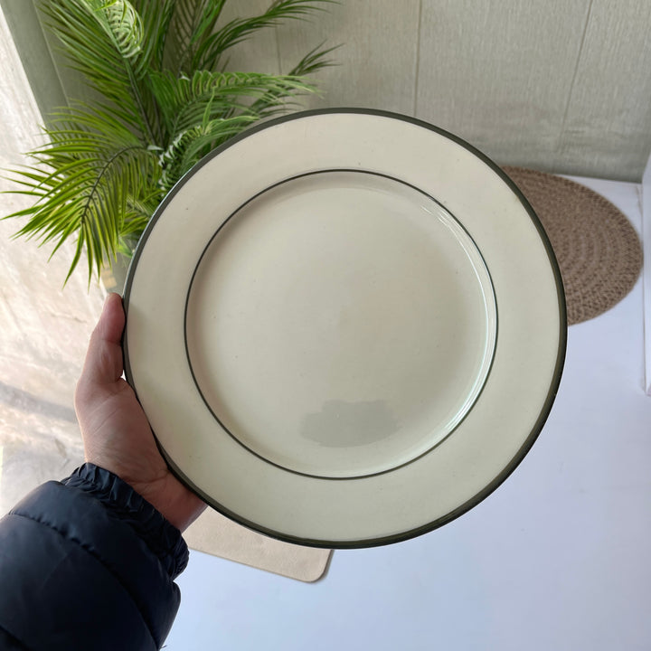 Leftover 10 inch Flat Plate ( Glossy Off-White with Dark Green Rim and Inner Line )