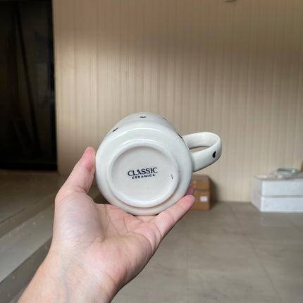 Leftover Everyday Mug ( Glossy Off-White with Black Hearts ) ( 550ml )
