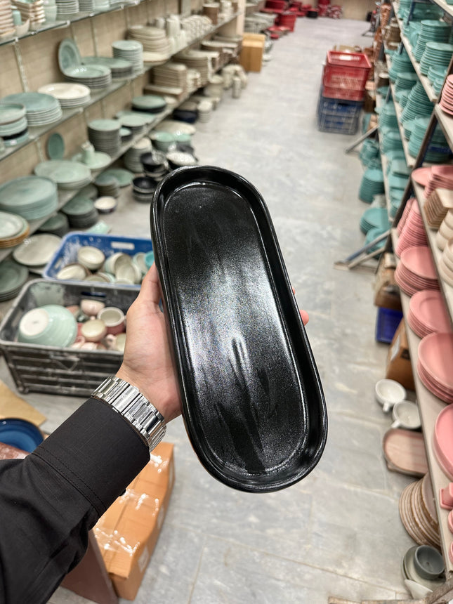 Leftover NV Oval Small Platter 12"x4.8" ( Textured Black Matte )