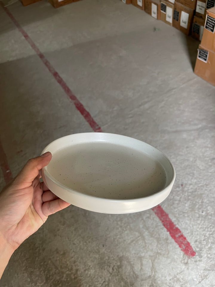 Leftover 8 inch Classic Plate ( Snow Onyx )