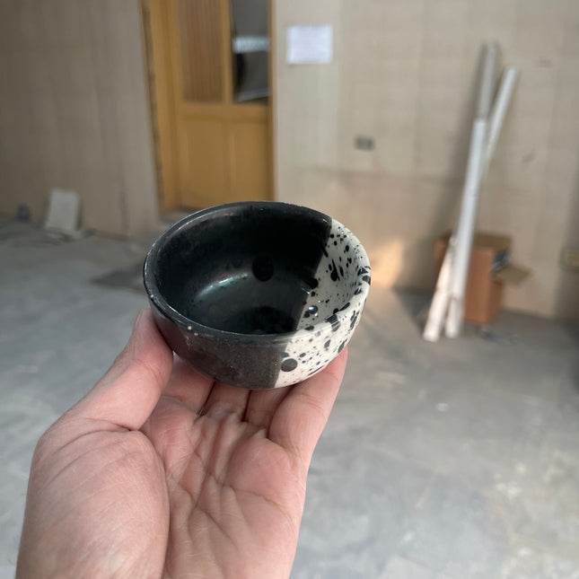 Leftover Round Sauce Ramekin Large ( Eclipse )