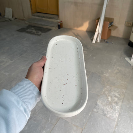 Leftover NV Oval Small Platter 12"x4.8" ( Snow Cocoa )