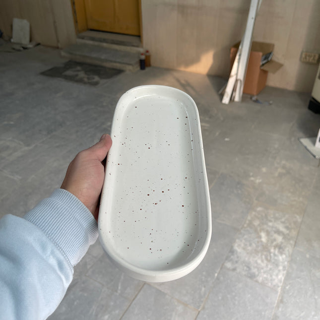 Leftover NV Oval Small Platter 12"x4.8" ( Snow Cocoa )