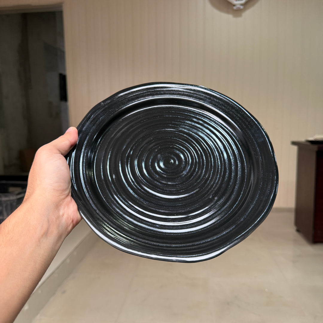Leftover 10 inch Irregular Spiral Plate ( Textured Glossy Black )