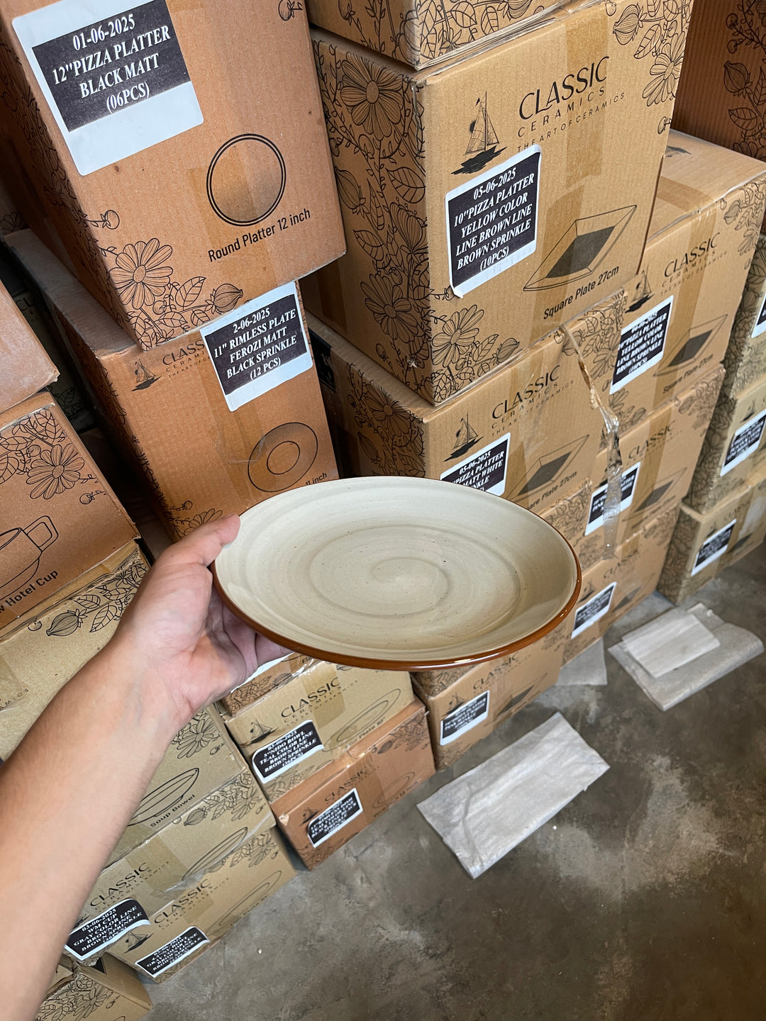 Leftover 8.5 inch Rimless Plate ( Ash with Brown line )