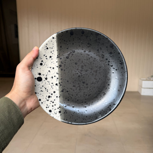 Leftover 8.5 inch Rimless Plate ( Eclipse )