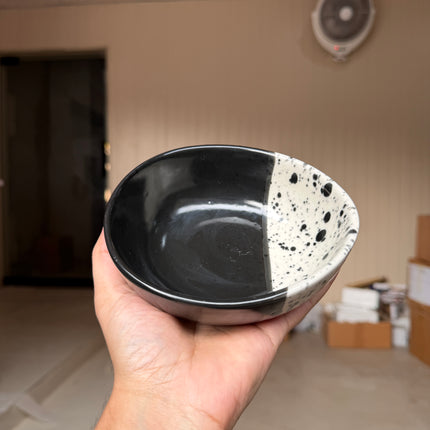 Leftover 6 inch Curved Bowl ( Glossy Eclipse )