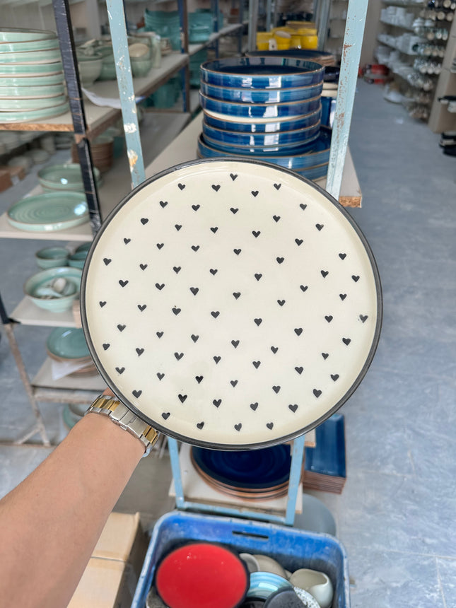 Leftover 10 inch Classic Plate ( Glossy Off-White with Black Hearts )