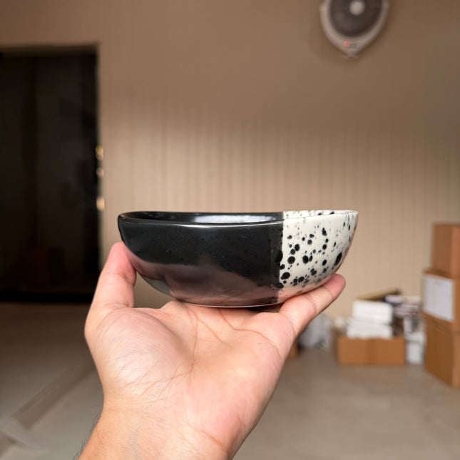 Leftover 6 inch Curved Bowl ( Glossy Eclipse )