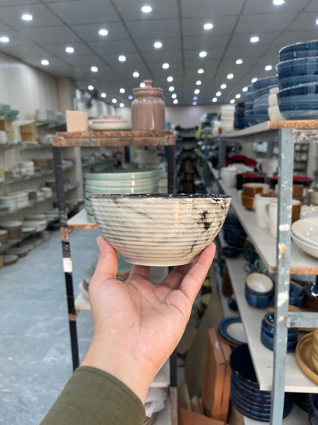Leftover 5.5 inch Ripple Bowl ( Black Marble )