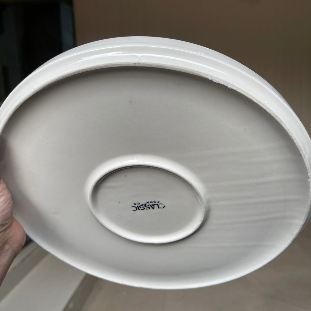 Leftover 10 inch Classic Plate ( Glossy Off-White with Red Hearts )