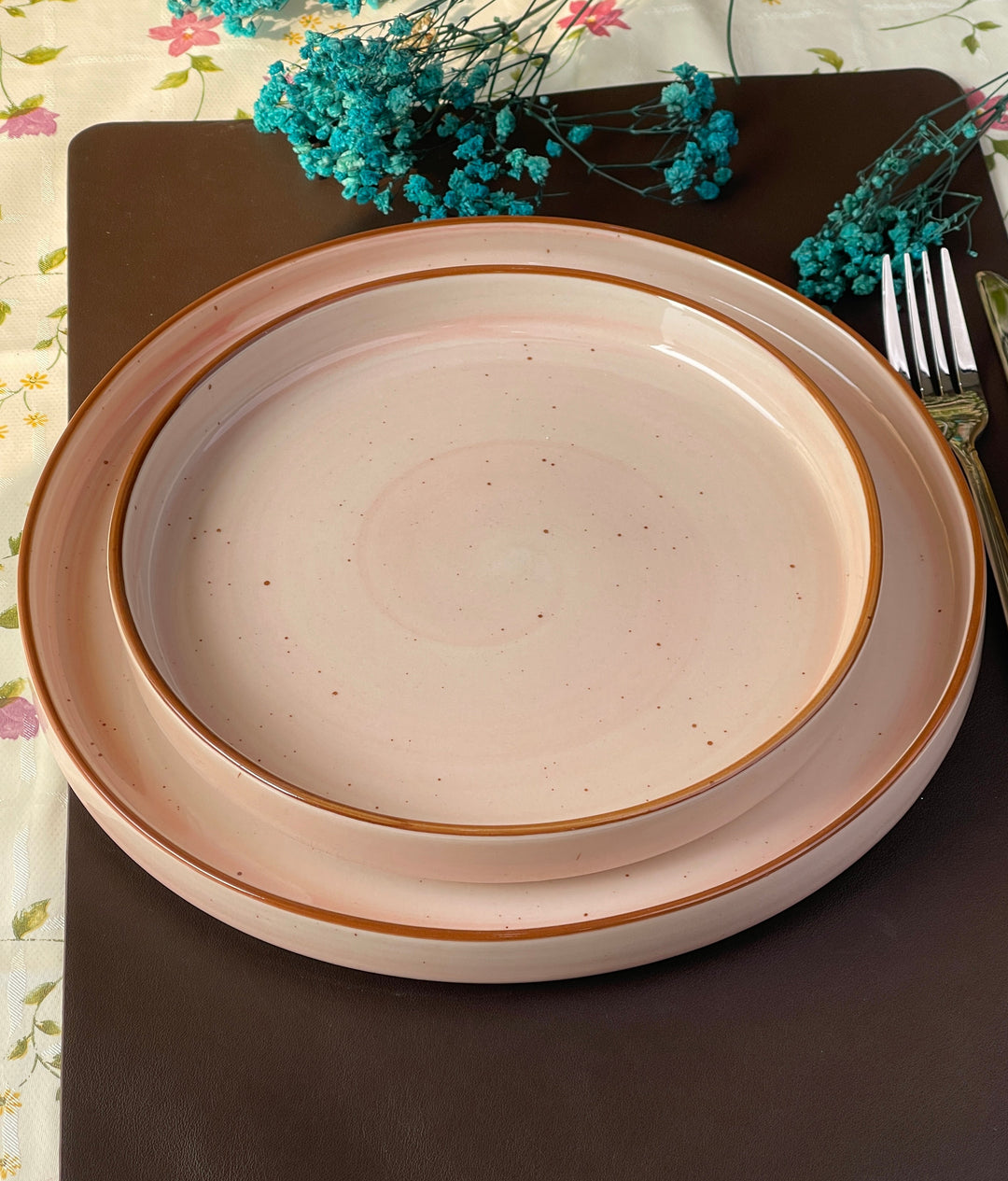 4-Person 16-Piece Breakfast Set ( Rosewater )