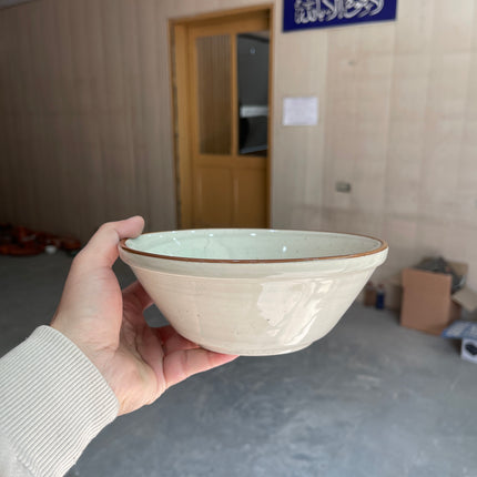 Leftover 7 inch V Shaped Bowl ( grey colorline )