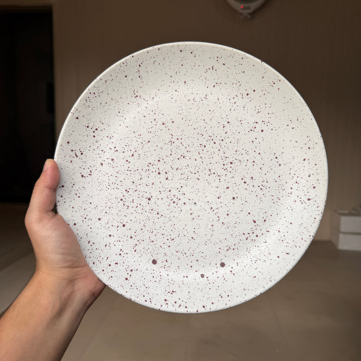 Leftover 11 inch Rimless Plate ( Snow Garnet )