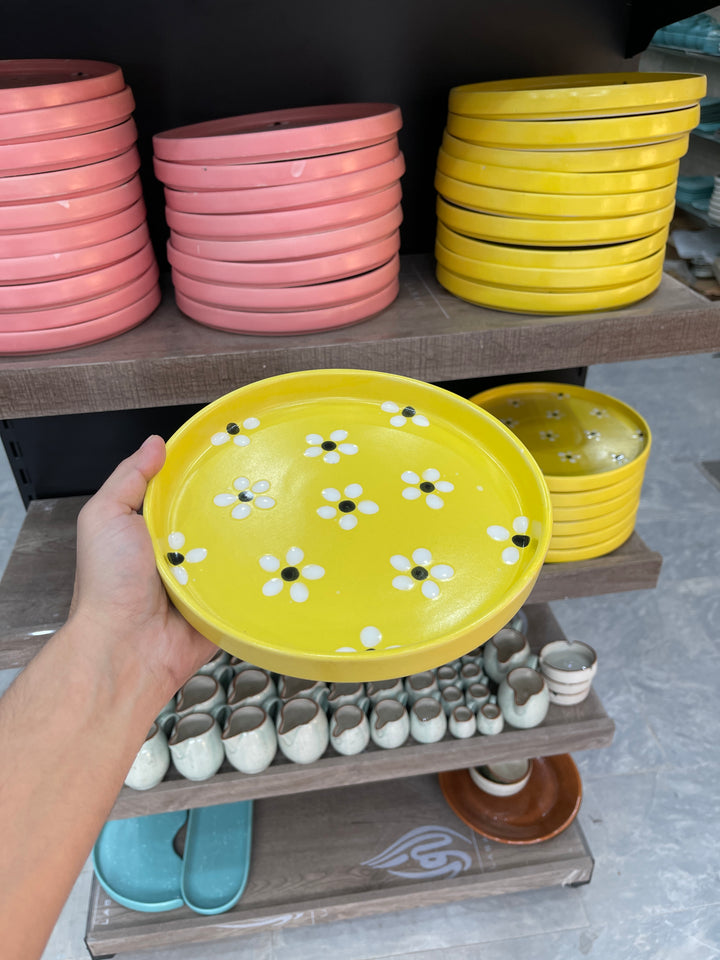 Leftover 8 inch Classic Plate ( Yellow Matte Floral )
