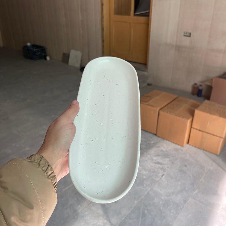 Leftover Oval Serving Platter ( 15"x5" Snow Cocoa )