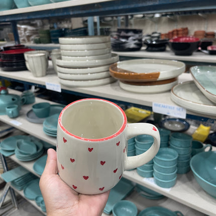 Leftover Everyday Mug ( Glossy Off-White with Red Hearts ) ( 550ml )