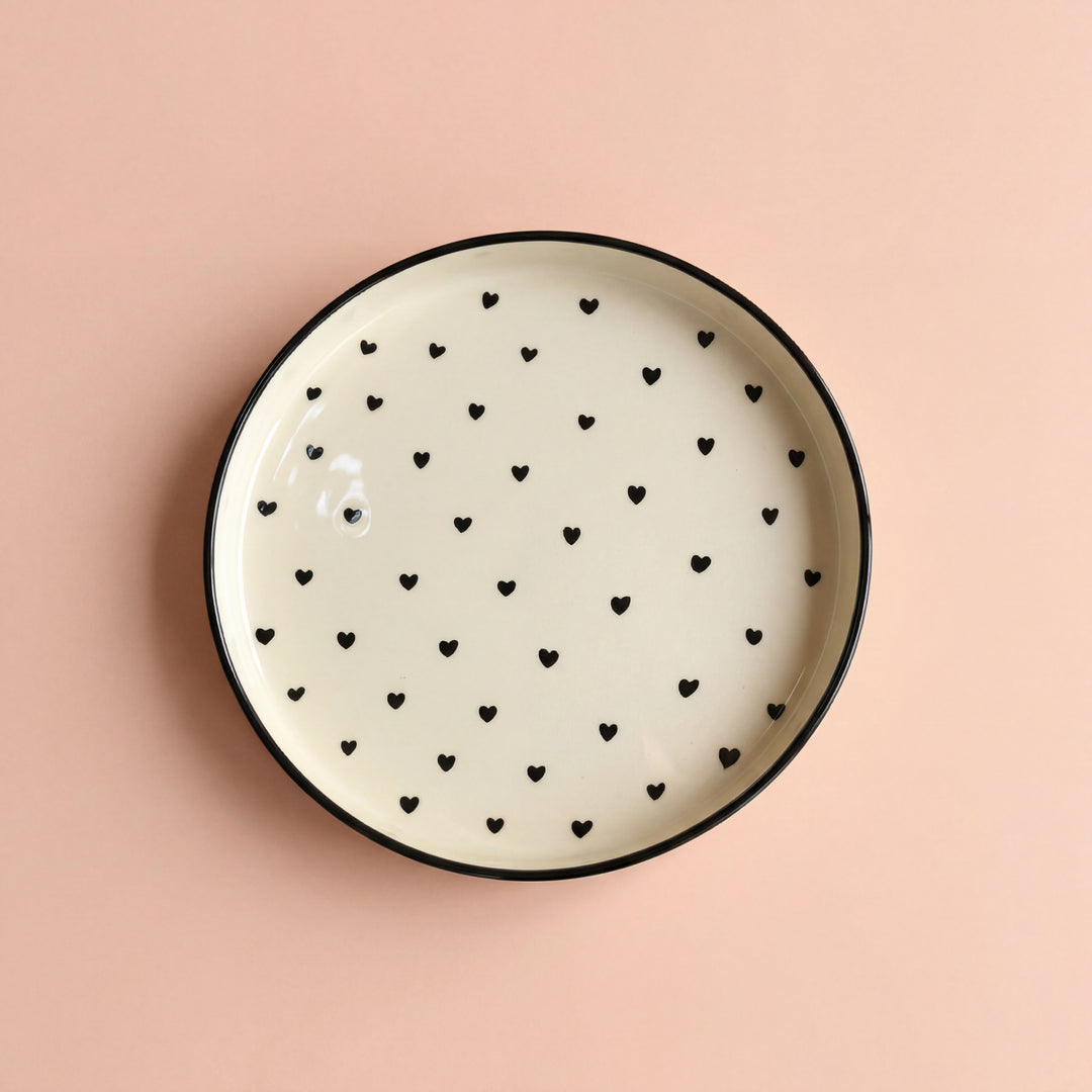 8 inch Classic Plate ( Glossy Off-White with Black Hearts )
