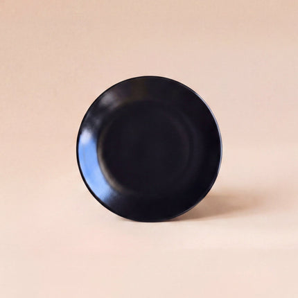 8 inch Rimless Plate ( Textured Black Matte )