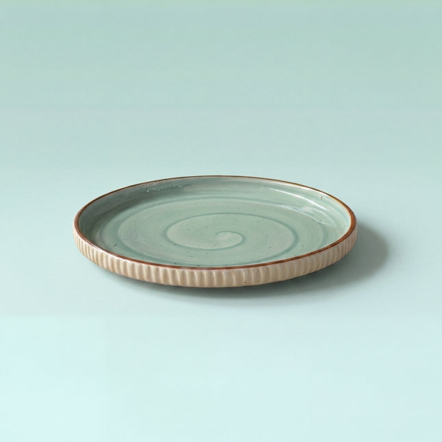 8 inch Pebble Edge Plate ( Teal Colorline )