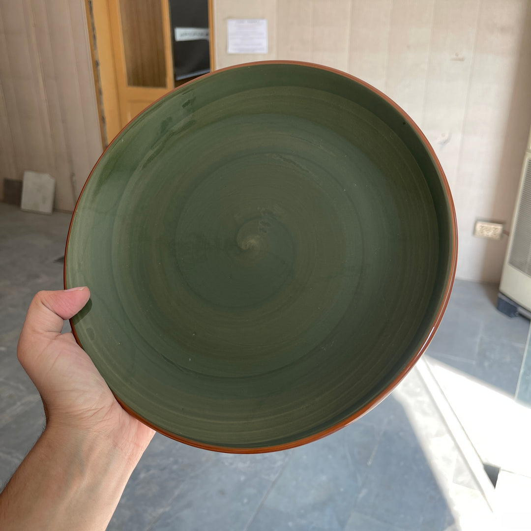 Leftover 10 inch Rimless Plate ( Dark Green Colorline )