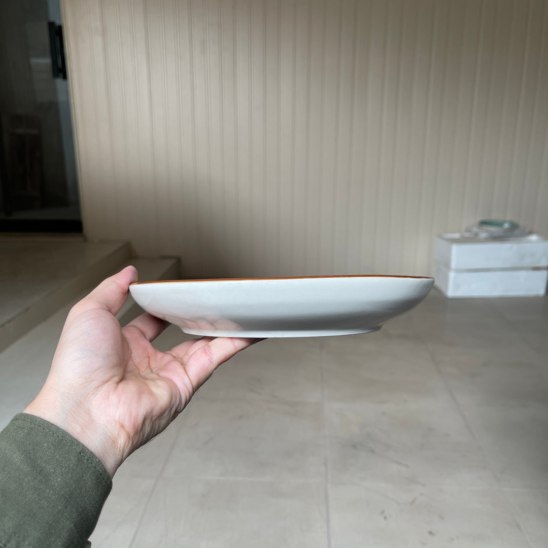 Leftover 8.5 inch Entree Bowl ( Yellow Colorline )