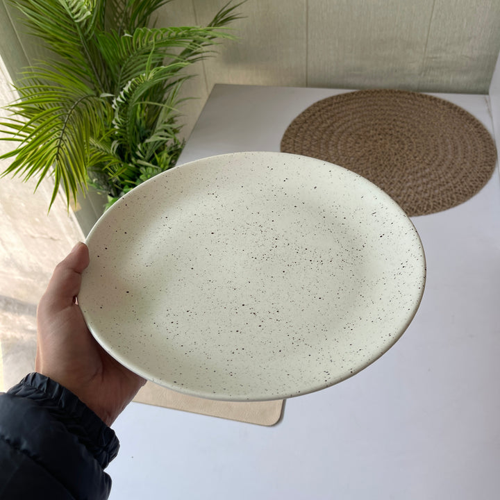 Leftover 11 inch Rimless Plate ( Snow Cocoa )
