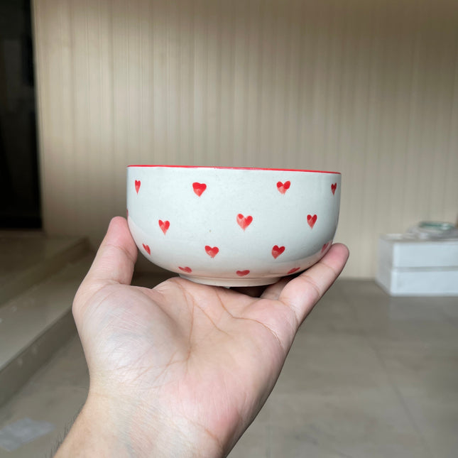 Leftover 4.5 inch Single Serving Bowl ( Glossy Off-White with Red Hearts )