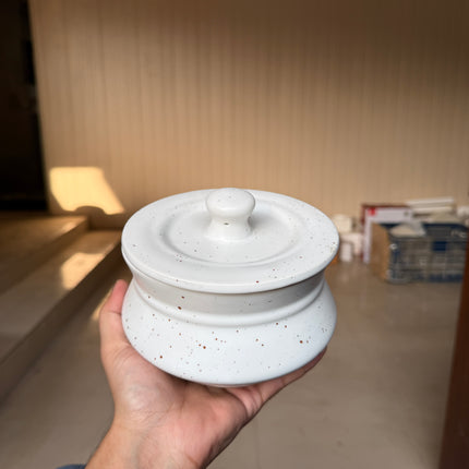 Leftover 5.5 inch Handi ( White Matte with brown specks ) ( 700ml )