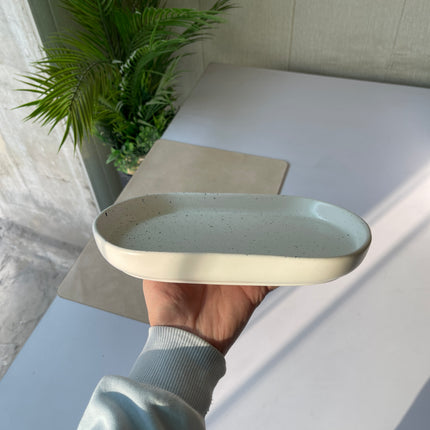 Leftover JP Platter Small ( White Matte with Black Specks )