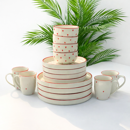 4-Person 16-Piece Breakfast Set ( Glossy Off-White with Red Hearts )