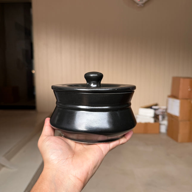 Leftover 5.5 inch Handi ( Noir ) ( 700ml )
