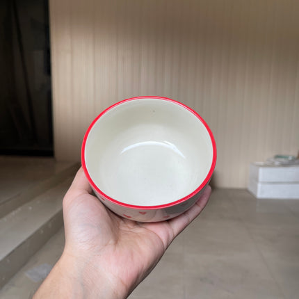 Leftover 4.5 inch Single Serving Bowl ( Glossy Off-White with Red Hearts )