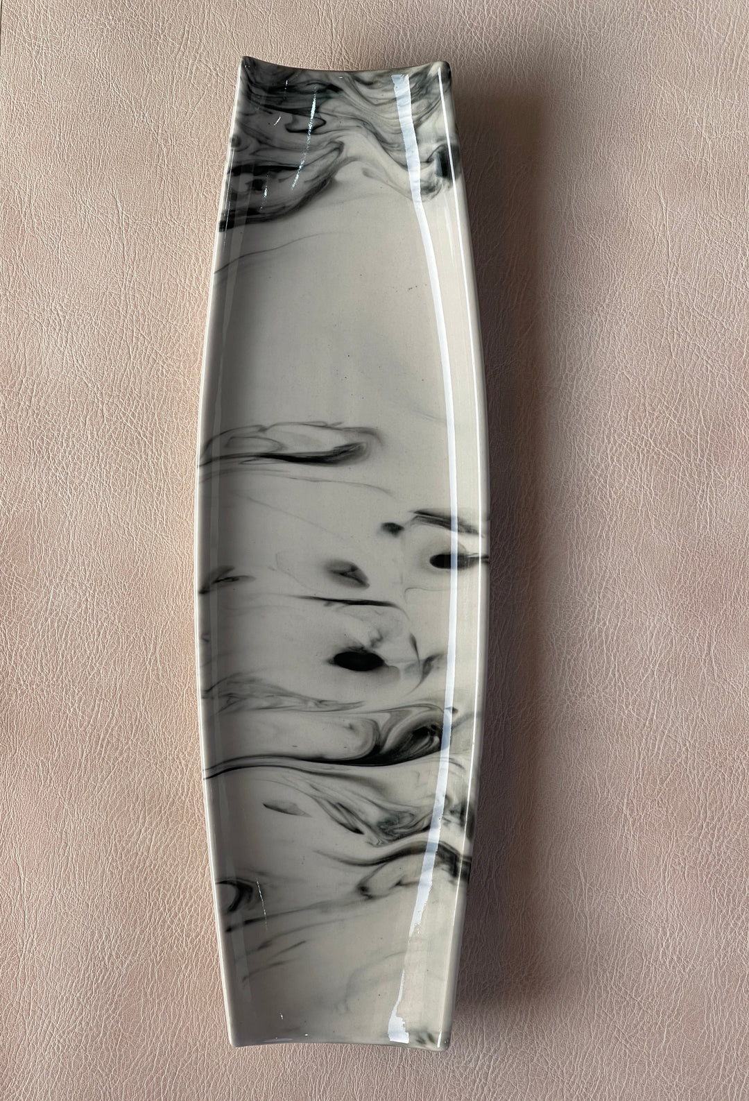 Curved Sushi Platter ( Black Marble )