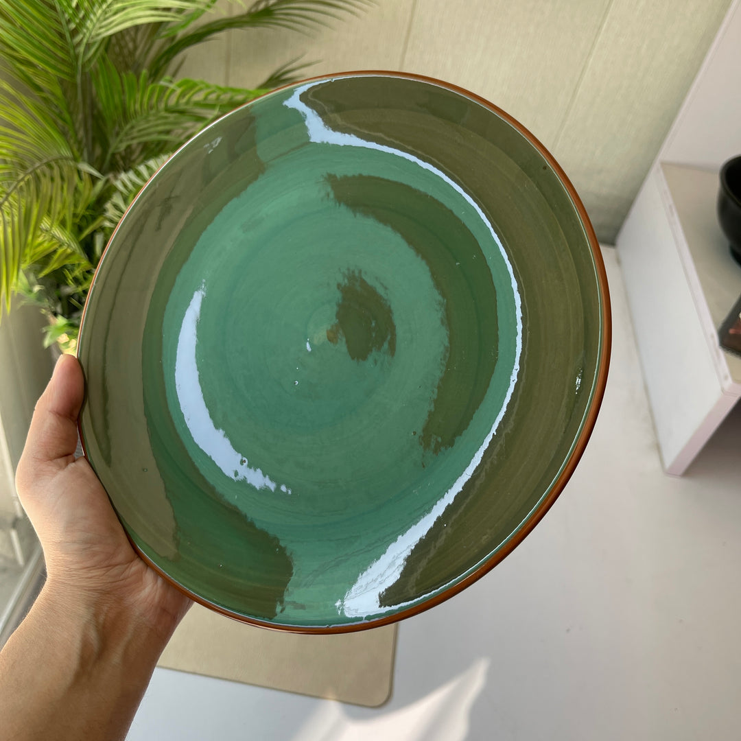 Leftover 10 inch Rimless Plate ( Dark Green Colorline )