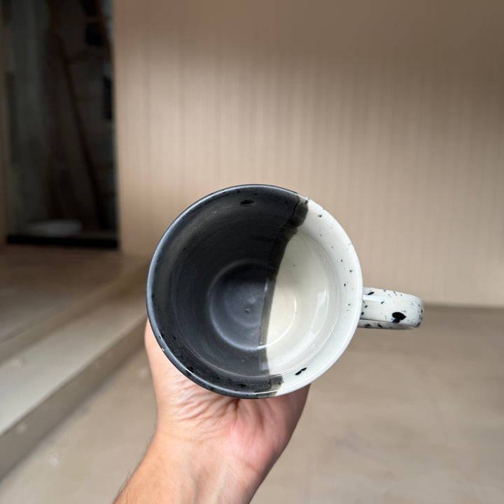 Leftover 005 Mug ( Eclipse ) ( 350 ml )