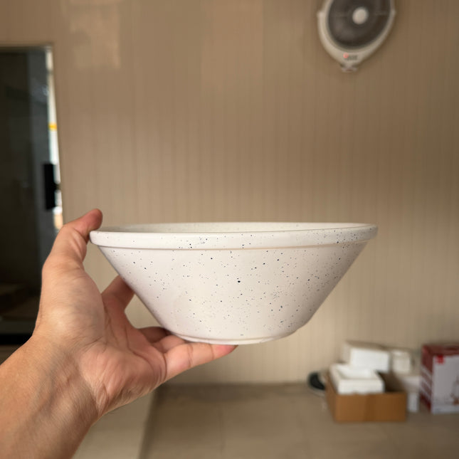 Leftover 9 inch V Shaped Bowl ( Snow Onyx )