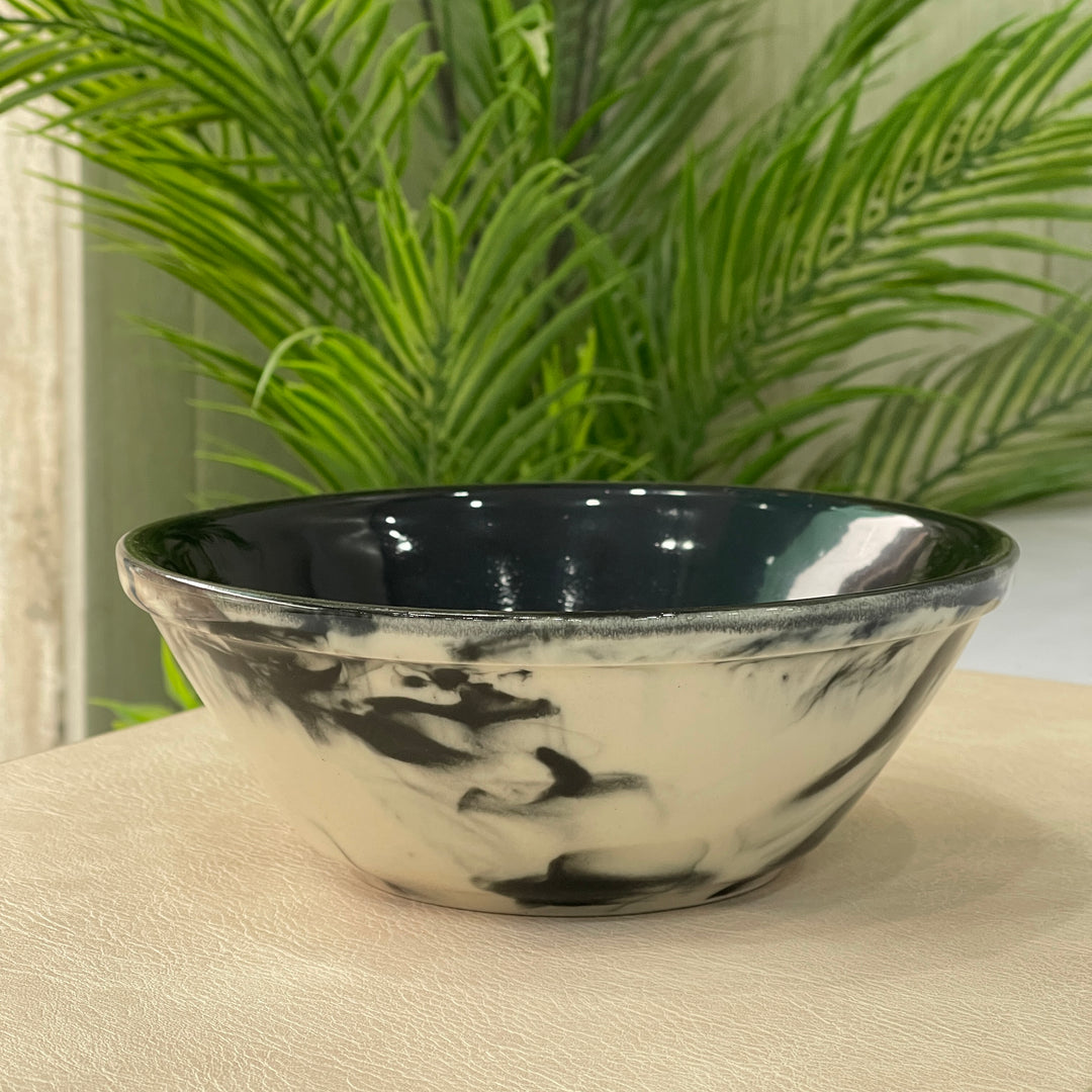 7 inch V Shaped Bowl ( Black Marble )