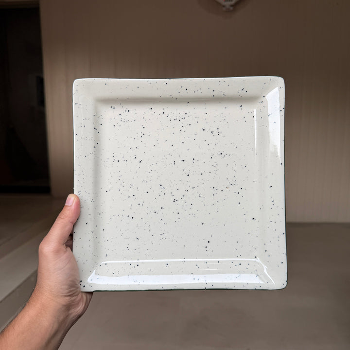 Leftover 9.5" Square Platter ( Outer Dark Green Colorline )