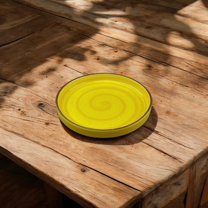 8 inch Classic Plate ( Yellow Colorline )