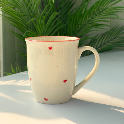 4-Person 16-Piece Breakfast Set ( Glossy Off-White with Red Hearts )