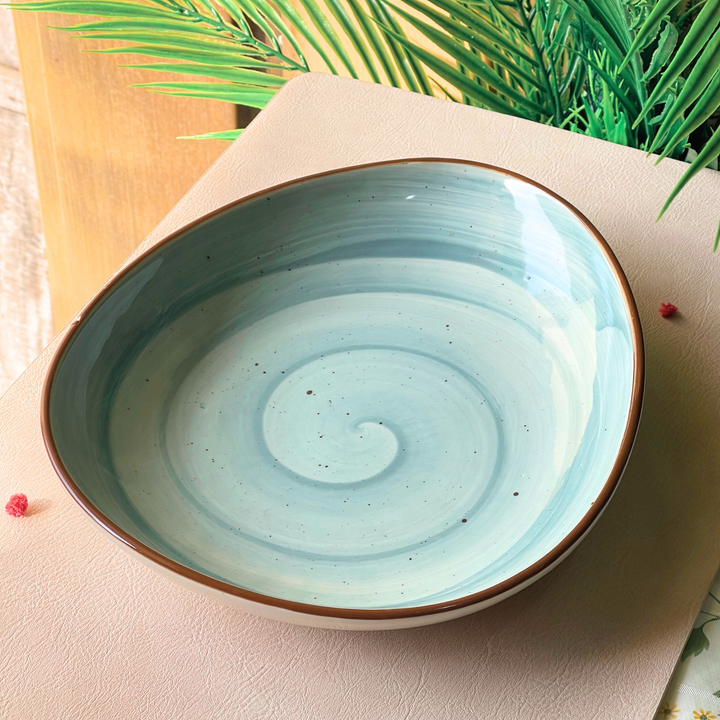 11"x9" Triangular Platter ( Breeze )