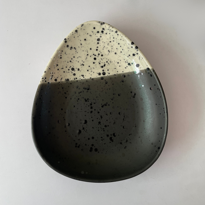 9.5"x8" Triangular Platter Small ( Eclipse )